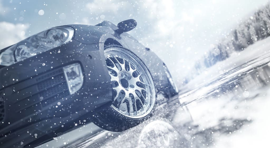 Sportauto-Test 2025: Sechs sportliche Winterreifen in 275/35 R19 für BMW M-Modelle, mit dem Michelin Pilot Alpin 5 als Testsieger.